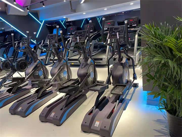 橢圓機(jī)健身效果怎么樣?橢圓機(jī)的6大優(yōu)勢！