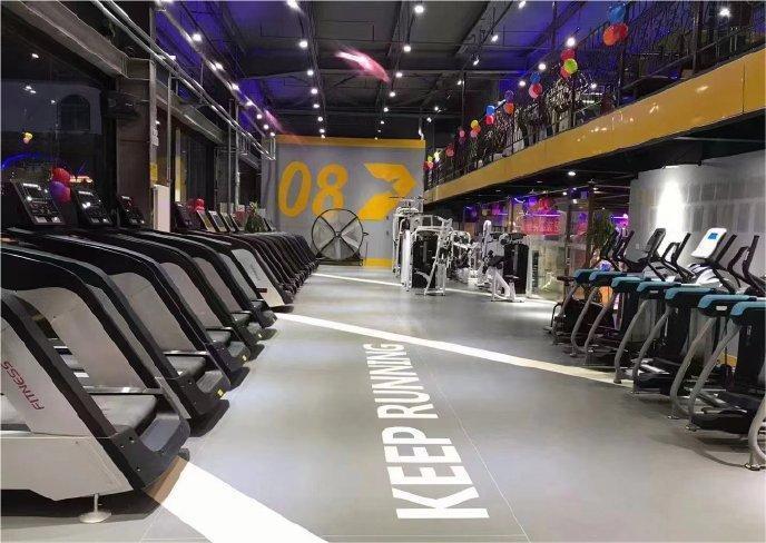 跑步機(jī)跑步和室外跑，到底哪個(gè)好？ 